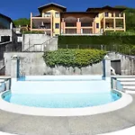 By Maggiore With Stunning View Feriehus Oggebbio