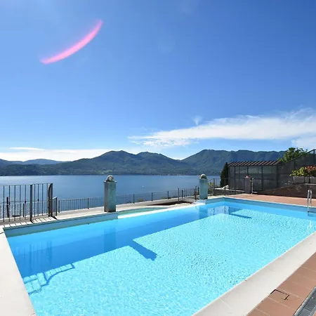 بيت للعطل By Maggiore With Stunning View *